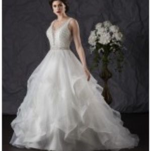 Bonny Bridal 8715